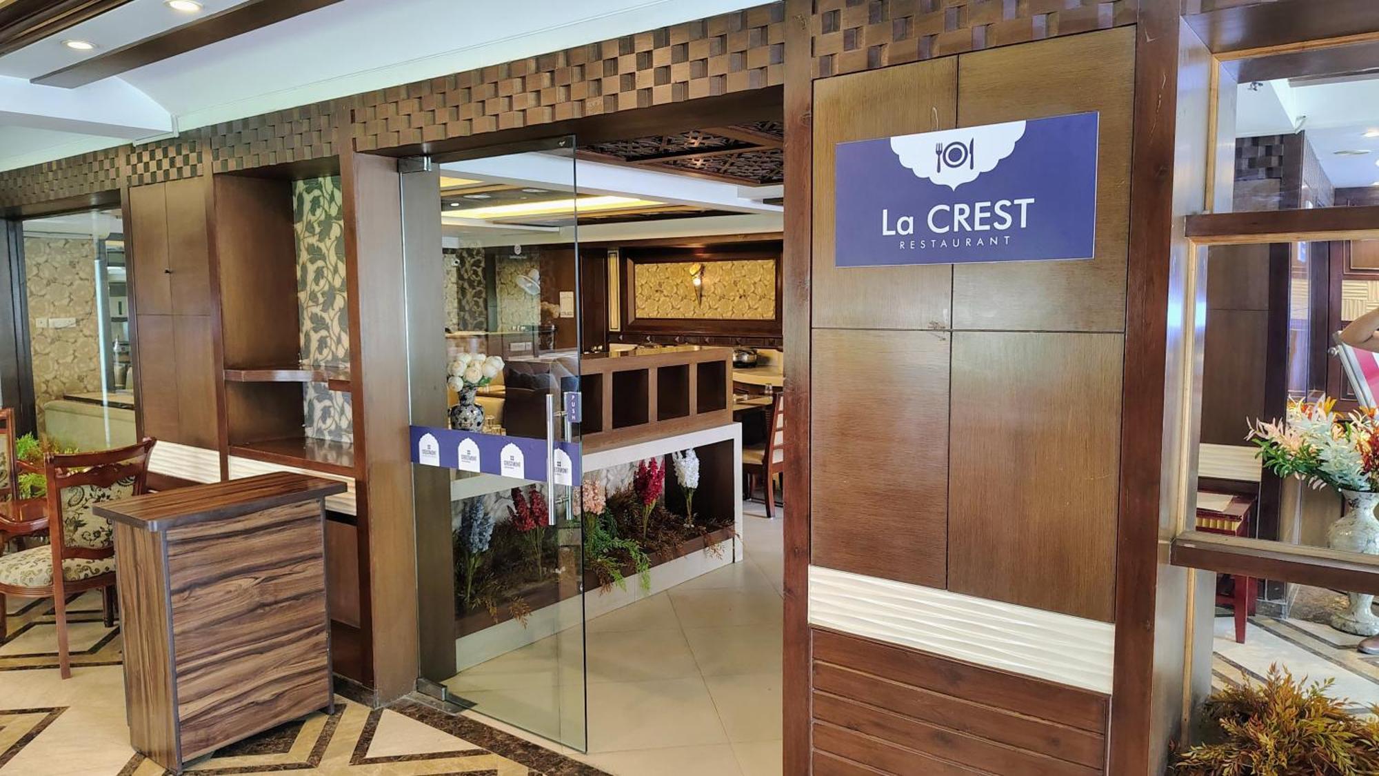 Crestmont Ashapurna Jaipur, Banipark Otel Dış mekan fotoğraf